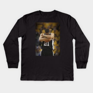 Tim Duncan's pregame routine Kids Long Sleeve T-Shirt